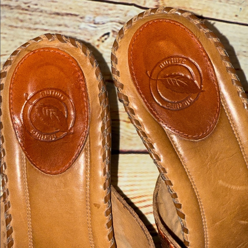 Nurture by Lamaze Brown and Yellow Sandals 2 1/4” heel size 8 1/2 - Picture 2 of 14